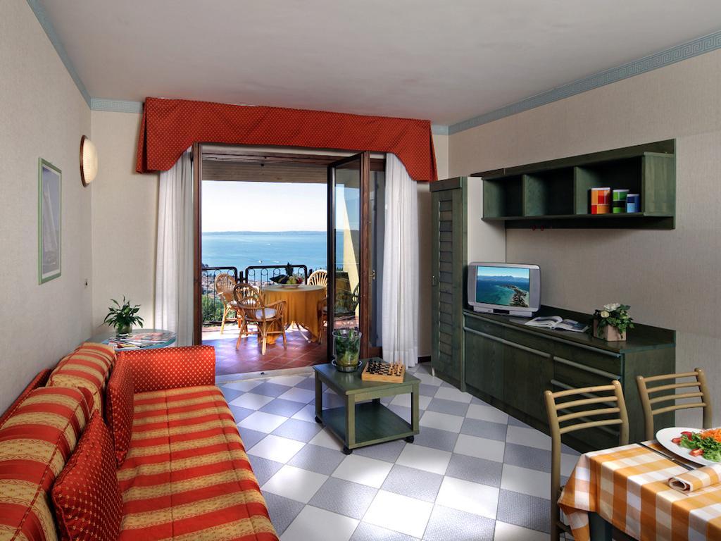 Residence Madrigale Marciaga Habitación foto